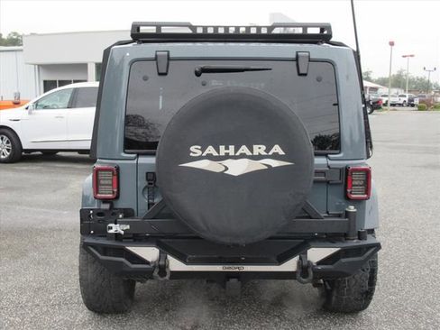 Used 2014 Jeep Wrangler Unlimited Sahara w/ Dual Top Group image 5