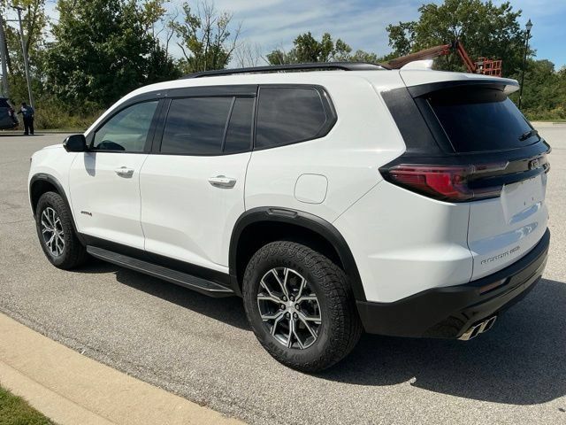 Used 2025 GMC Acadia AT4 AWD/4WD image 4