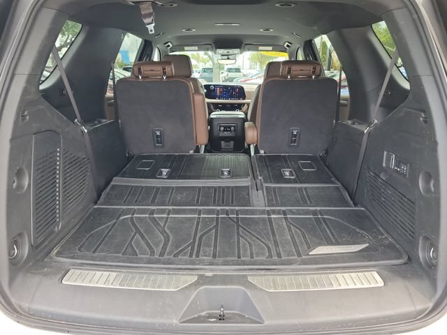 Certified 2025 Chevrolet Tahoe High Country AWD/4WD image 19