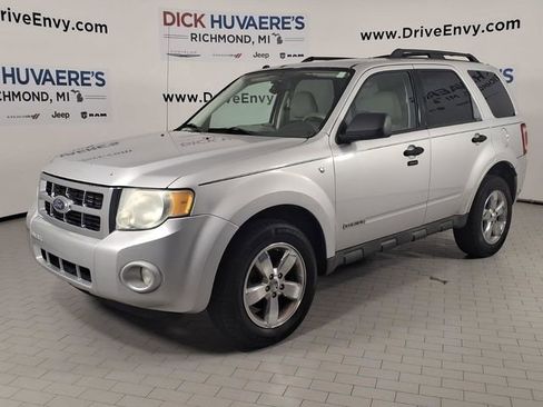 Used 2008 Ford Escape XLT image 1