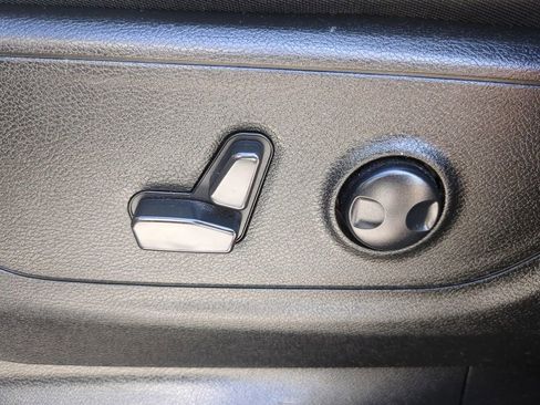 Used 2022 RAM 1500 Big Horn AWD/4WD image 16