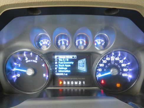 Used 2015 Ford F250 Lariat w/ Lariat Ultimate Package image 18