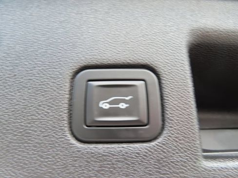Used 2019 Chevrolet Equinox Premier AWD/4WD image 44