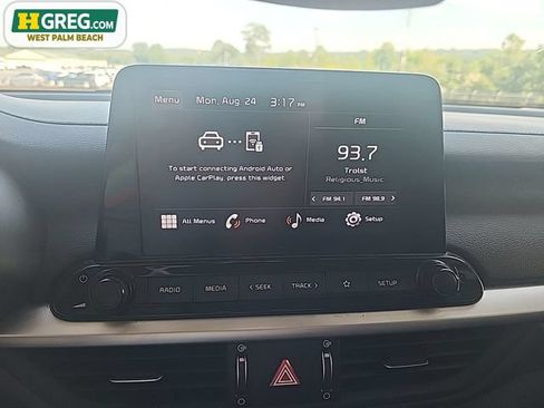 Used 2024 Kia Forte LXS FWD image 14