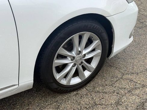Used 2011 Lexus ES 350 FWD image 9