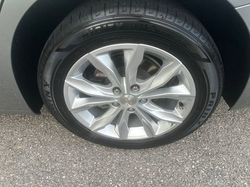 Used 2024 Chevrolet Malibu LT FWD image 15