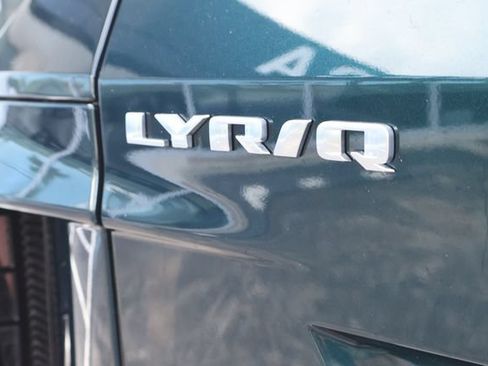 Used 2024 Cadillac Lyriq Luxury AWD/4WD image 7