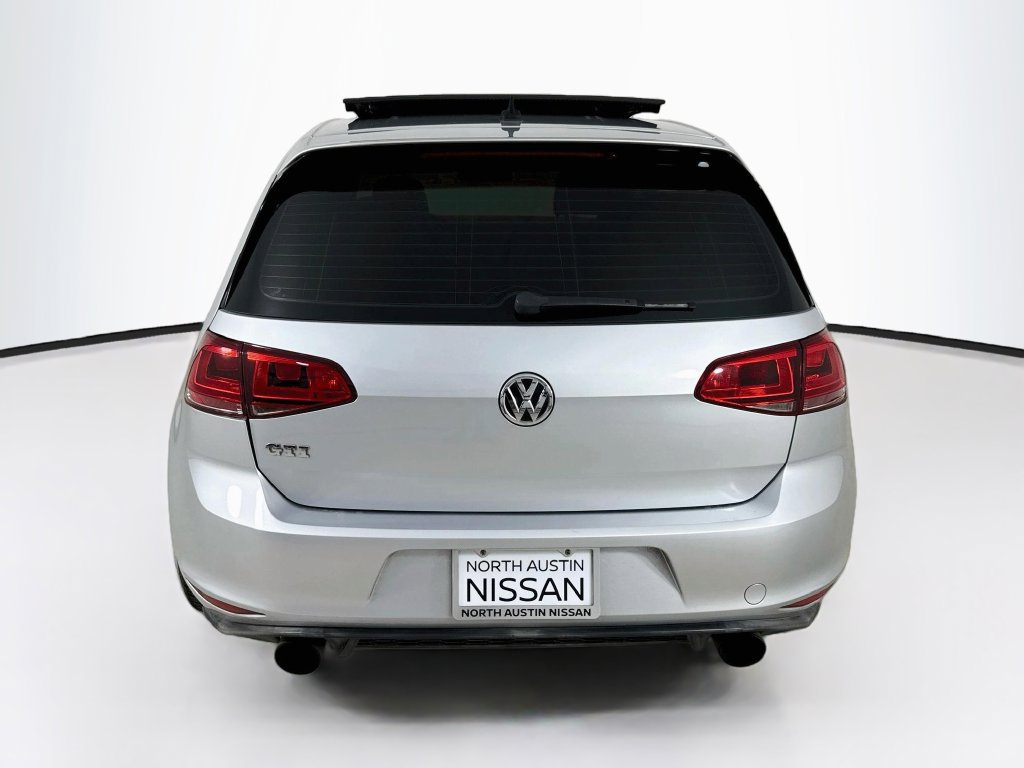 Used 2015 Volkswagen GTI SE FWD image 6