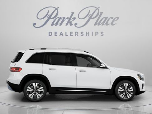 Certified 2026 Mercedes-Benz GLB 250 image 27