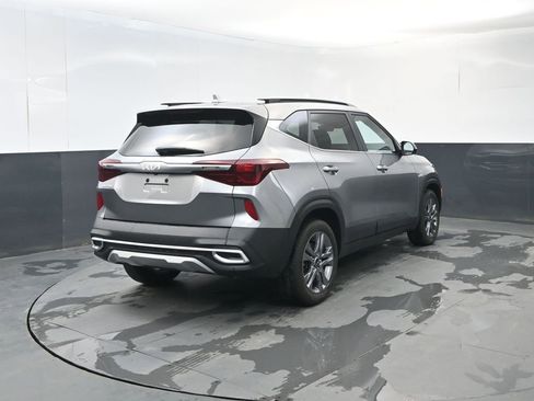 Used 2023 Kia Seltos S image 5