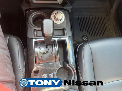 Used 2023 Toyota 4Runner 40th Anniversary SE image 17