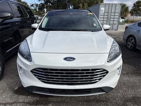 Used 2022 Ford Escape Titanium w/ Titanium Elite Package image 3