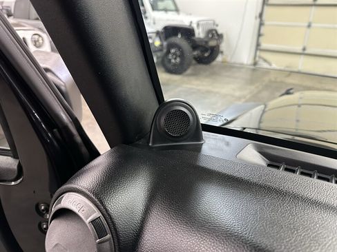 Used 2011 Jeep Wrangler Sport AWD/4WD image 30