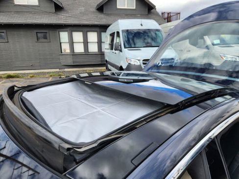 Used 2015 Tesla Model S 85D image 25