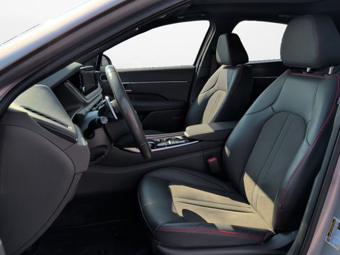 Certified 2023 Hyundai Sonata SEL Plus FWD image 9