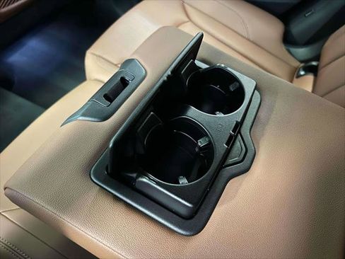 Used 2025 Audi Q8 Premium Plus image 12