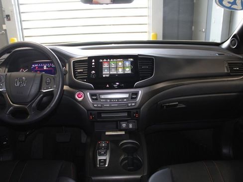 Used 2023 Honda Passport TrailSport image 27