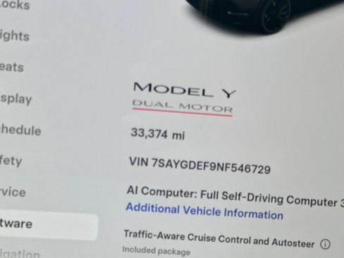 Used 2022 Tesla Model Y Performance AWD/4WD image 34