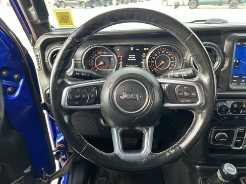 Used 2020 Jeep Wrangler Unlimited Sahara AWD/4WD image 20