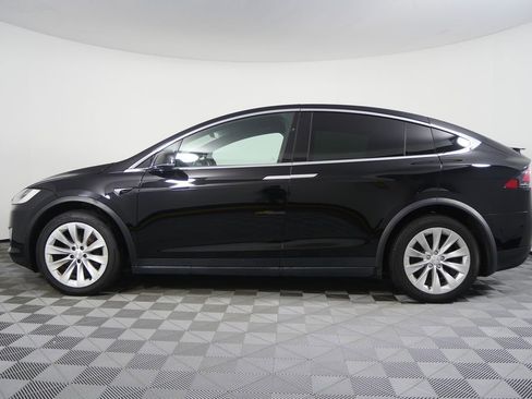 Used 2019 Tesla Model X 100D image 6