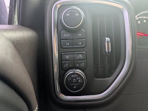 Used 2019 Chevrolet Silverado 1500 LTZ w/ LTZ Premium Package image 24