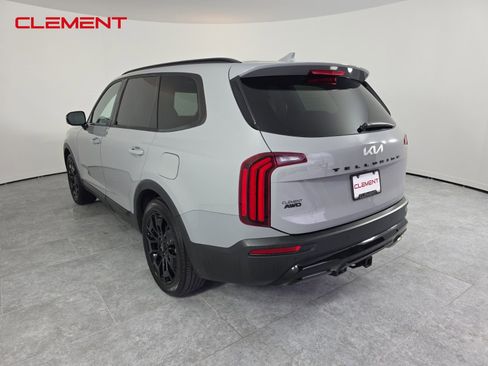 Used 2022 Kia Telluride SX w/ SX Prestige Package image 8