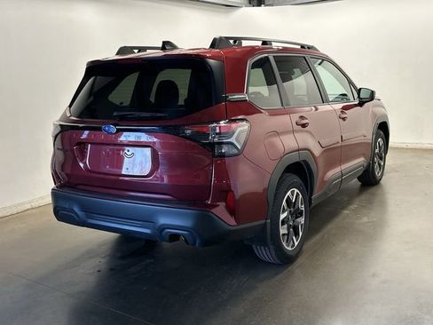 Used 2026 Subaru Forester Premium image 32