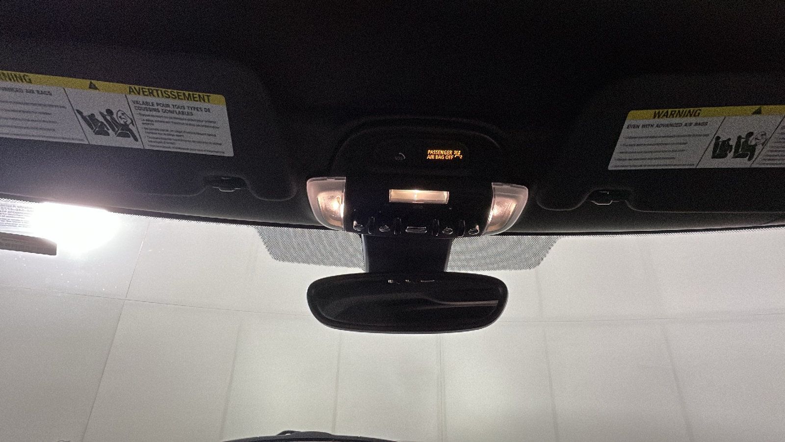 Used 2024 MINI Cooper S w/ Signature Upholstery Package FWD image 30