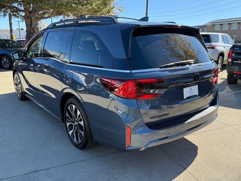 Certified 2025 Honda Odyssey Elite image 7