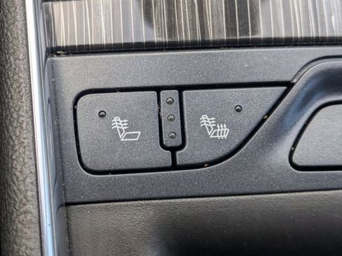 Used 2020 Chevrolet Impala Premier image 23