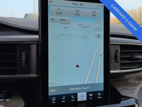 Used 2024 Ford Explorer Platinum w/ Technology Package image 34