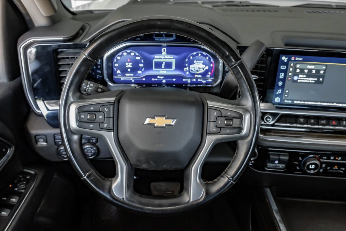 Used 2024 Chevrolet Silverado 3500 LT w/ Convenience Package AWD/4WD image 15