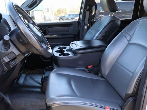 Used 2022 RAM 2500 Tradesman image 21