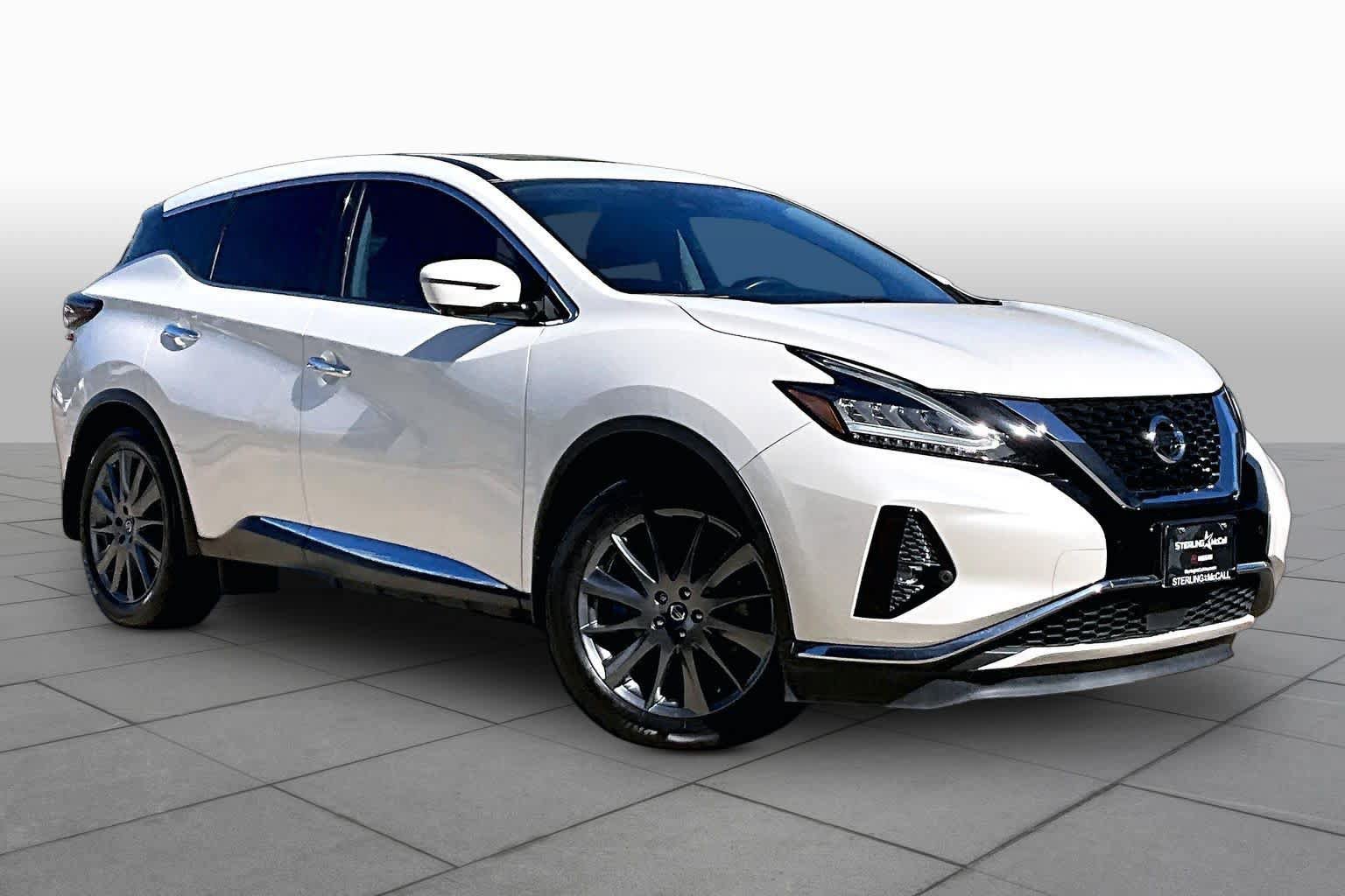 Used 2021 Nissan Murano SV w/ SV Special Edition Package FWD image 3