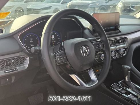 Used 2024 Acura Integra FWD image 11