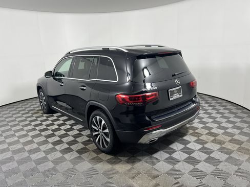 Certified 2023 Mercedes-Benz GLB 250 image 3