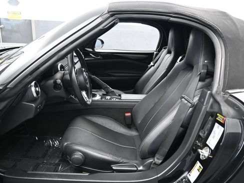Used 2024 MAZDA MX-5 Miata Grand Touring w/ Weather Package RWD image 11
