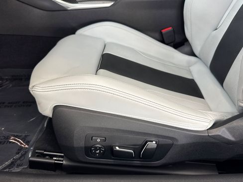 Used 2026 BMW M4 Competition RWD image 15