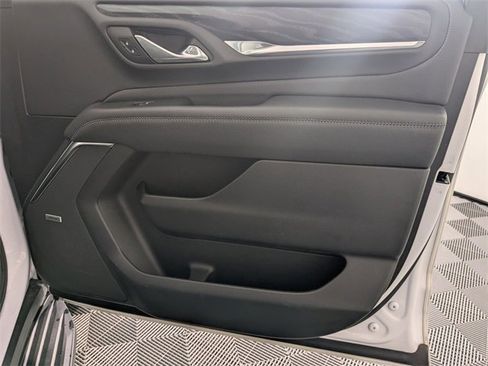 Certified 2023 GMC Yukon XL Denali image 36