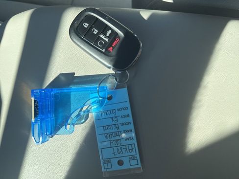 Used 2024 Honda Accord EX image 11