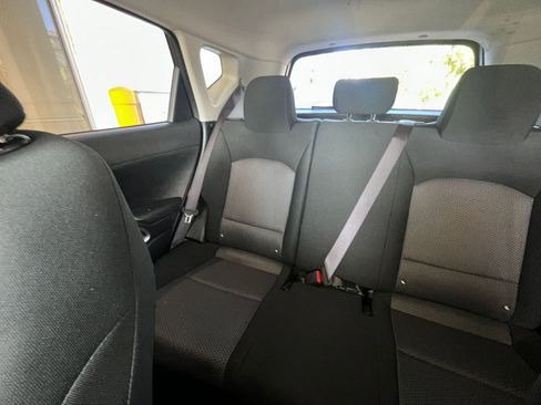 Used 2025 Kia Soul LX w/ LX Technology Package image 37