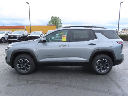 New 2025 Chevrolet Equinox ACTIV w/ Safety and Technology Package image 4