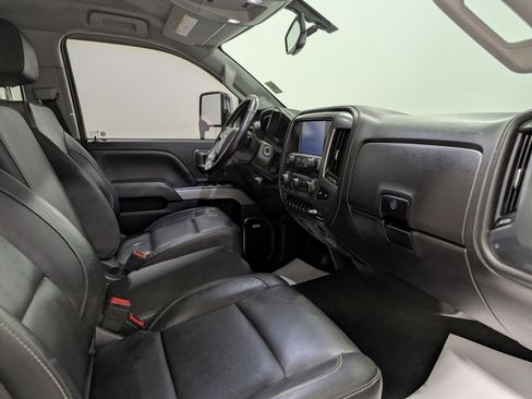 Used 2018 Chevrolet Silverado 3500 LTZ w/ Duramax Plus Package image 19