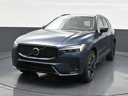 Used 2026 Volvo XC60 B5 Ultra w/ Protection Package Premier AWD/4WD image 9