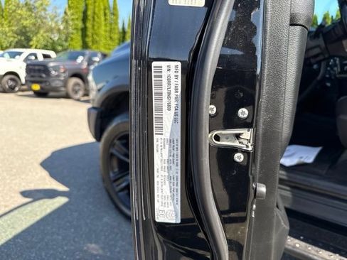 Used 2022 RAM 1500 Warlock AWD/4WD image 23