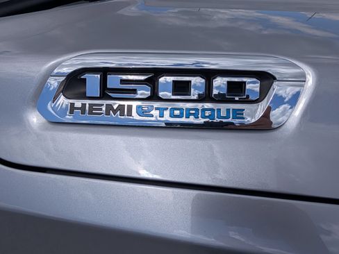 Used 2023 RAM 1500 Big Horn AWD/4WD image 10