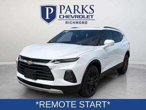 Used 2022 Chevrolet Blazer LT w/ Sound & Technology Package AWD/4WD image 3
