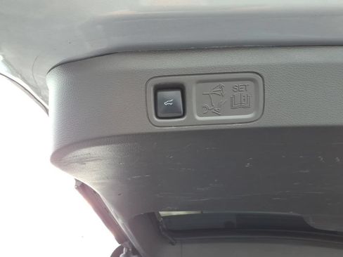Used 2021 Ford Expedition Max Limited AWD/4WD image 8