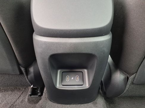 New 2025 Hyundai Elantra SEL image 30