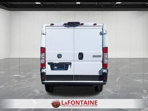 New 2026 RAM ProMaster 1500 w/ Convenience Group FWD image 4